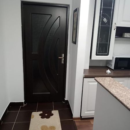 Penti Apartament ซูชาวา ภายนอก รูปภาพ